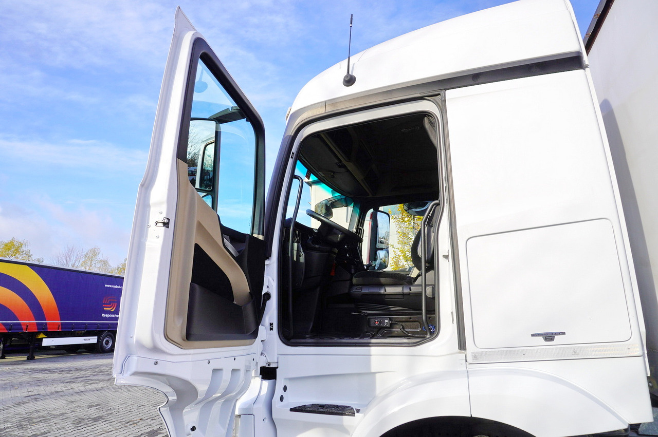 MERCEDES-BENZ Actros 1835 E6 4×2 / Curtainsider 21 pallets / tail lift 1.5t - Caminhão com lona: foto 5 MERCEDES-BENZ Actros 1835 E6 4×2 / Curtainsider 21 pallets / tail lift 1.5t - Caminhão com lona: foto 5