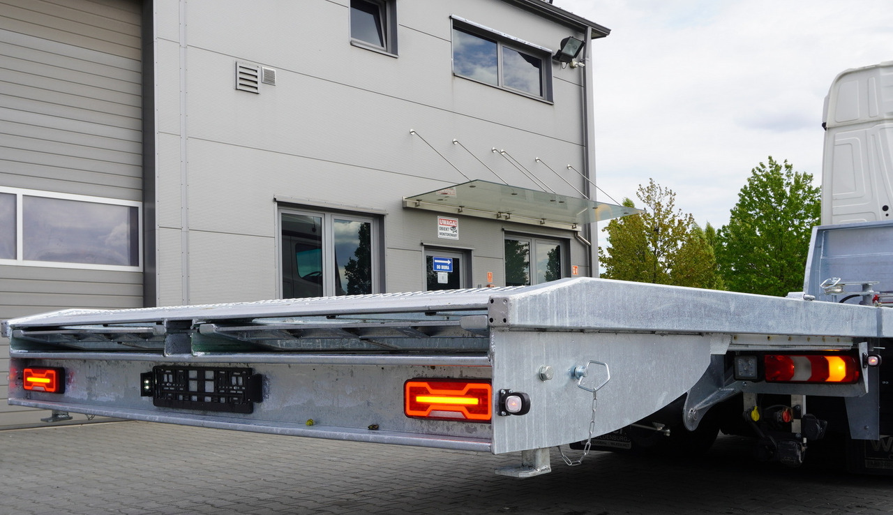 MERCEDES-BENZ Actros 1845 4×2 E6 / NEW tow truck platform 8.3 m / Sleeper cab - Caminhão transporte de veículos: foto 3 MERCEDES-BENZ Actros 1845 4×2 E6 / NEW tow truck platform 8.3 m / Sleeper cab - Caminhão transporte de veículos: foto 3