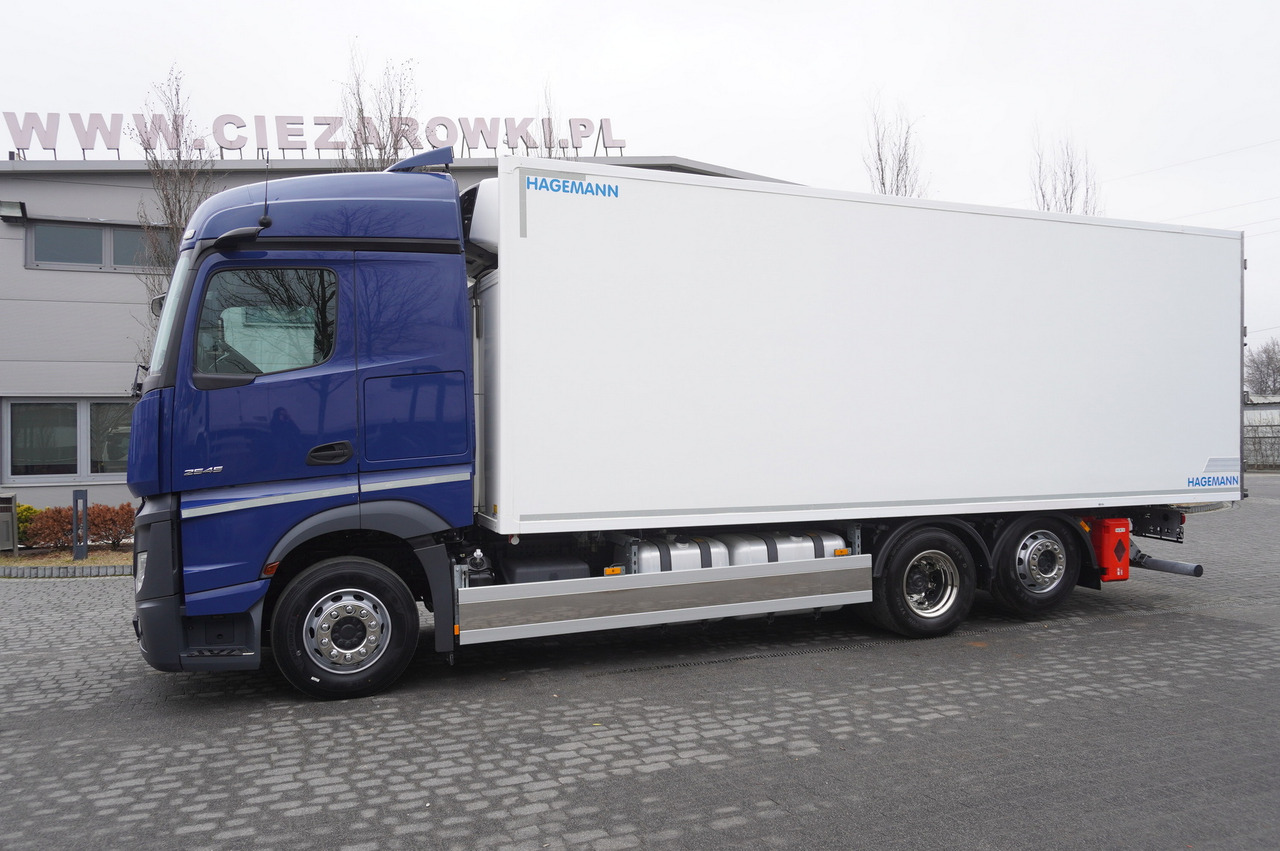 MERCEDES-BENZ Actros 2545 / 2021 / Hagemann refrigerator Multitemperature - Caminhão frigorífico: foto 2 MERCEDES-BENZ Actros 2545 / 2021 / Hagemann refrigerator Multitemperature - Caminhão frigorífico: foto 2
