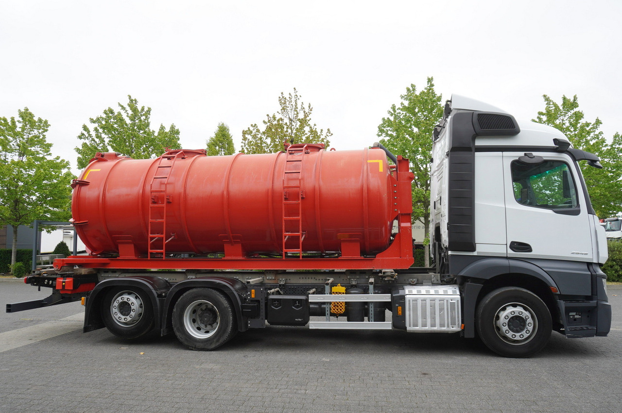 MERCEDES-BENZ Actros 2545 6 × 2 MP5 / NEW septic barrel 13000 L - Cisterna de chorume: foto 5 MERCEDES-BENZ Actros 2545 6 × 2 MP5 / NEW septic barrel 13000 L - Cisterna de chorume: foto 5