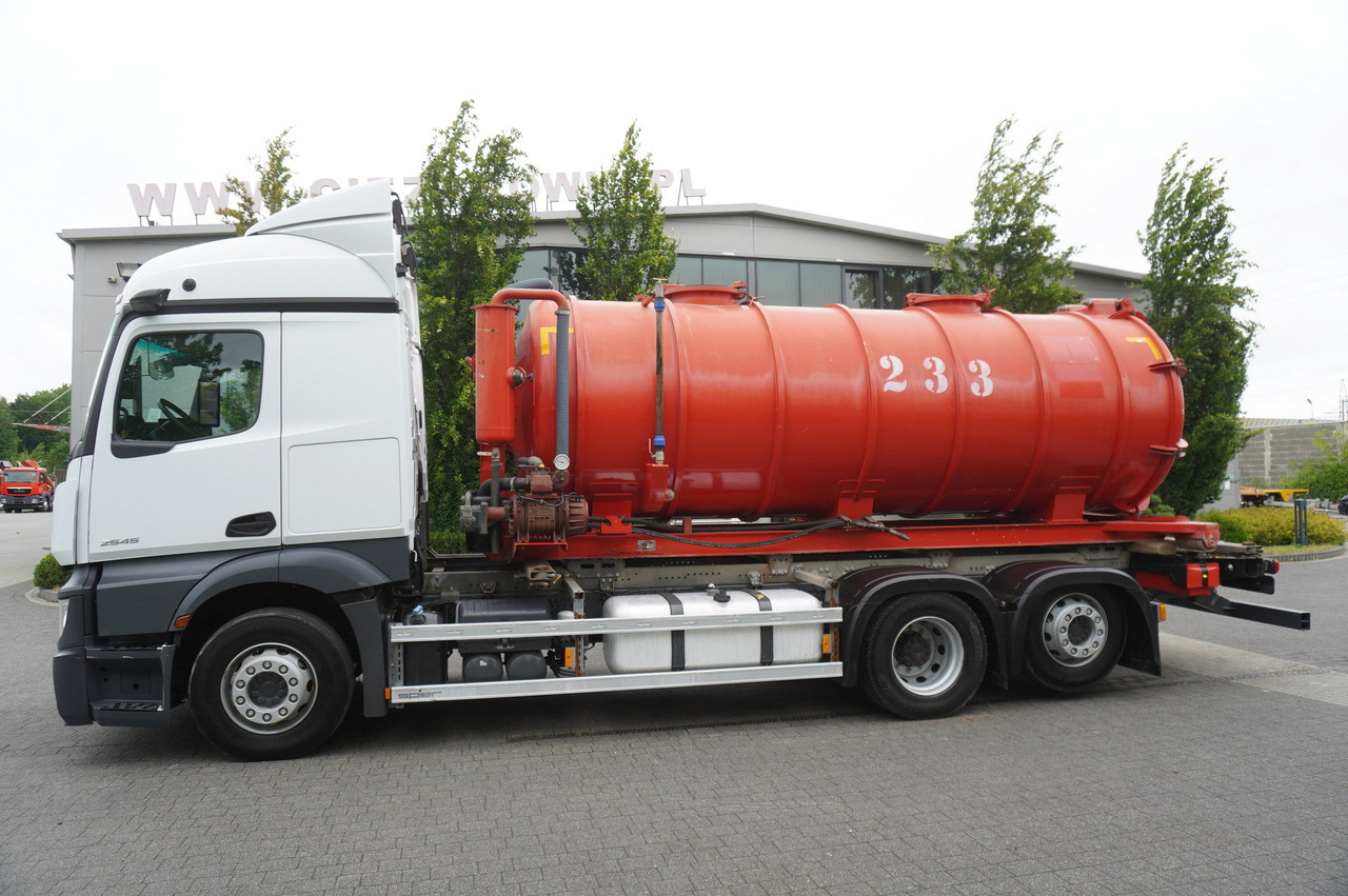 MERCEDES-BENZ Actros 2545 6 × 2 MP5 / NEW septic barrel 13000 L - Cisterna de chorume: foto 2 MERCEDES-BENZ Actros 2545 6 × 2 MP5 / NEW septic barrel 13000 L - Cisterna de chorume: foto 2