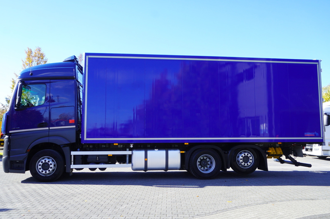 MERCEDES-BENZ Actros 2545 MP5 6×2 / Schmitz 19 EPAL refrigerator / 2023 - Caminhão frigorífico: foto 5 MERCEDES-BENZ Actros 2545 MP5 6×2 / Schmitz 19 EPAL refrigerator / 2023 - Caminhão frigorífico: foto 5