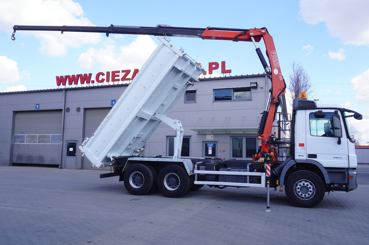 MERCEDES-BENZ Actros 2641 6×4 E5 / Crane / Dumper / 110000 km! - Guindaste móvel: foto 3 MERCEDES-BENZ Actros 2641 6×4 E5 / Crane / Dumper / 110000 km! - Guindaste móvel: foto 3