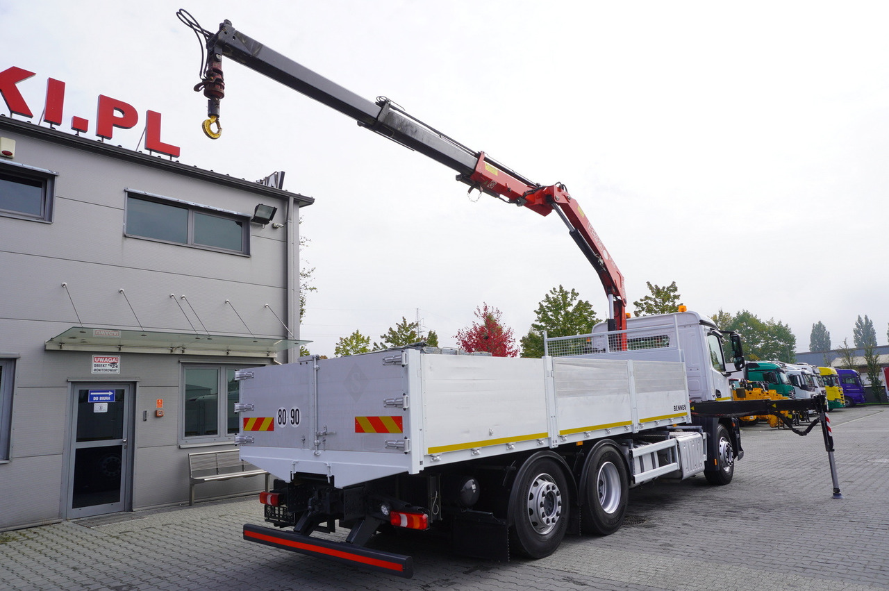MERCEDES-BENZ Antos 2540 / Flatbed 15 EPAL / Fassi F165 / 6.1 t / 8 m reach / remote control / rotator / 1600 MTH / steered axle - Caminhão grua: foto 3 MERCEDES-BENZ Antos 2540 / Flatbed 15 EPAL / Fassi F165 / 6.1 t / 8 m reach / remote control / rotator / 1600 MTH / steered axle - Caminhão grua: foto 3