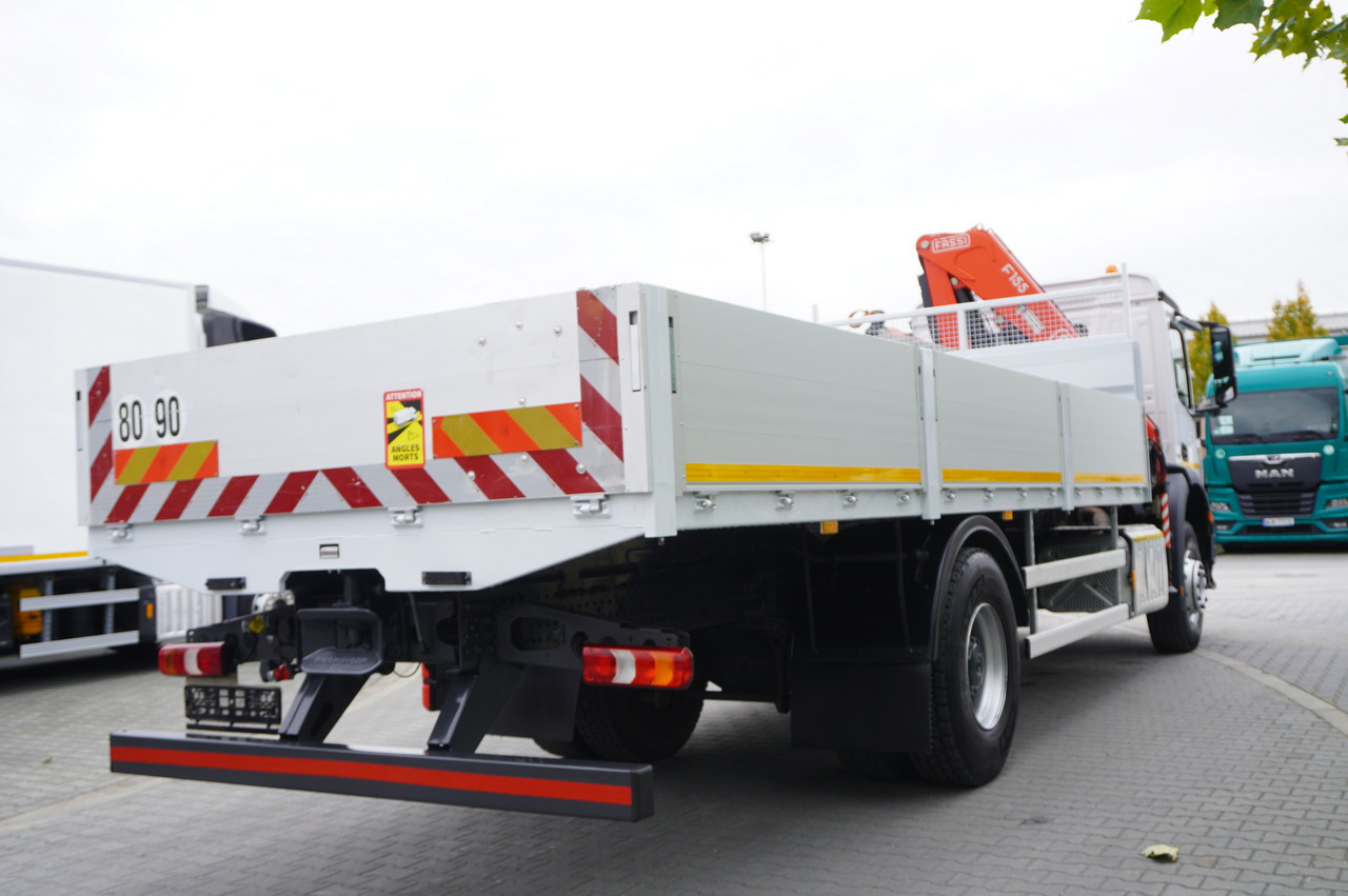 MERCEDES-BENZ Arocs 1830 / Flatbed 16 EPAL / HDS Fassi 155 / Reach 8 m / Load capacity 6160 kg - Caminhão grua: foto 2 MERCEDES-BENZ Arocs 1830 / Flatbed 16 EPAL / HDS Fassi 155 / Reach 8 m / Load capacity 6160 kg - Caminhão grua: foto 2