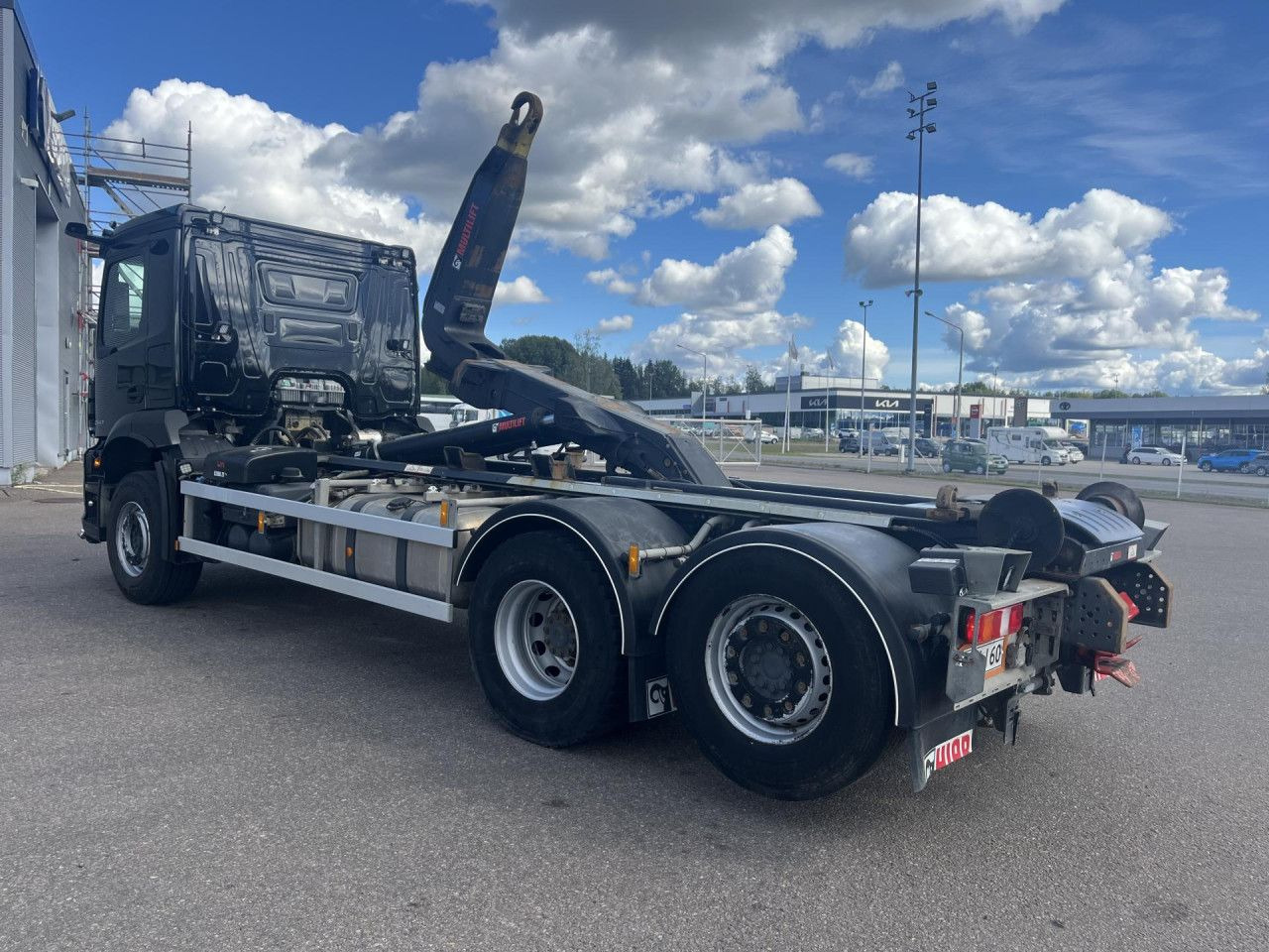 MERCEDES-BENZ Arocs 2543 6x2*4 / 21t Hooklift HIAB ULT21Z56 / 2022 - Caminhão polibenne: foto 2 MERCEDES-BENZ Arocs 2543 6x2*4 / 21t Hooklift HIAB ULT21Z56 / 2022 - Caminhão polibenne: foto 2