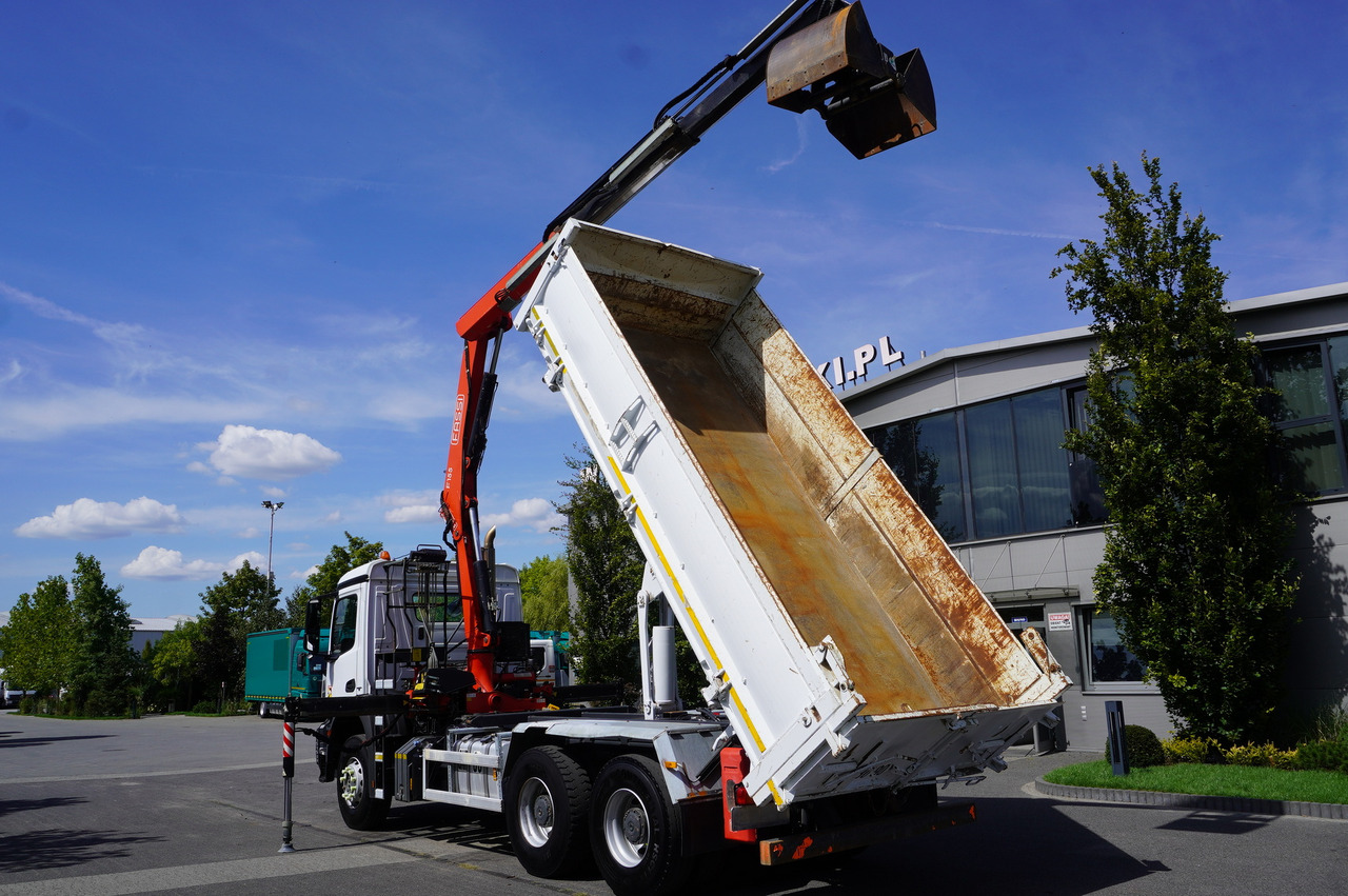 MERCEDES-BENZ Arocs 2636 / 6x4 / HDS Fassi / 3-Way Tipper / Bortmatic - Caminhão basculante, Caminhão grua: foto 5 MERCEDES-BENZ Arocs 2636 / 6x4 / HDS Fassi / 3-Way Tipper / Bortmatic - Caminhão basculante, Caminhão grua: foto 5