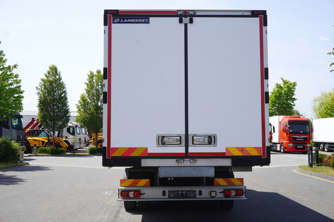 MERCEDES-BENZ Atego 1223 / Lamberet Refrigerator / Full ADR / Sleeper cab / 175 tho. km - Caminhão frigorífico: foto 4 MERCEDES-BENZ Atego 1223 / Lamberet Refrigerator / Full ADR / Sleeper cab / 175 tho. km - Caminhão frigorífico: foto 4