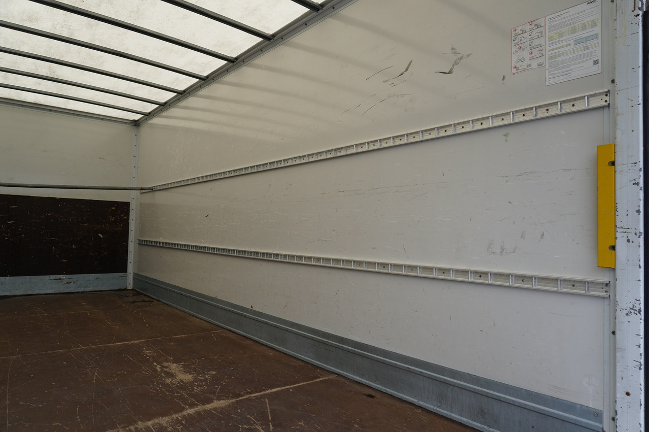 Caminhão furgão MERCEDES-BENZ Atego 816 E6 4x2 / container / 15 pallets: foto 14 Caminhão furgão MERCEDES-BENZ Atego 816 E6 4x2 / container / 15 pallets: foto 14