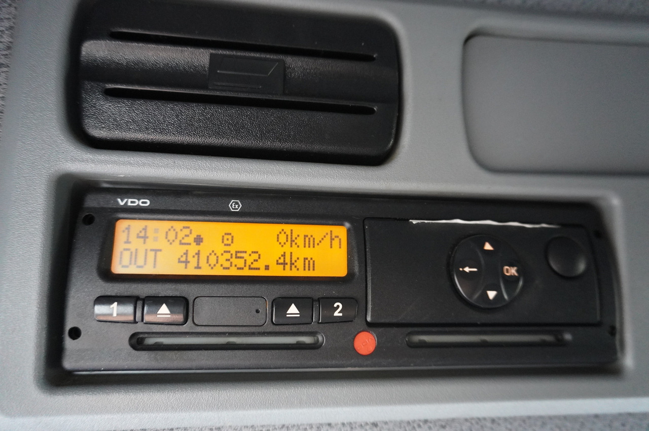 Caminhão furgão MERCEDES-BENZ Atego 816 E6 4x2 / container / 15 pallets: foto 8 Caminhão furgão MERCEDES-BENZ Atego 816 E6 4x2 / container / 15 pallets: foto 8