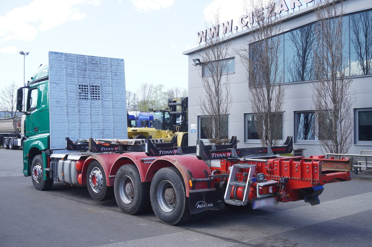 Mercedes-Benz Arocs 3563 8 × 4 / 630 HP / steered axle / Logging superstructure - Caminhão chassi: foto 5 Mercedes-Benz Arocs 3563 8 × 4 / 630 HP / steered axle / Logging superstructure - Caminhão chassi: foto 5