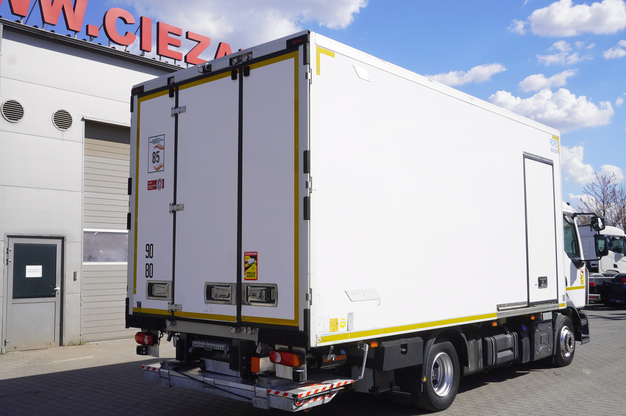 RENAULT D12 / Lamberet refrigerated truck / Dhollandia tail lift 1500 kg / 130 thousand km !! - Caminhão frigorífico: foto 3 RENAULT D12 / Lamberet refrigerated truck / Dhollandia tail lift 1500 kg / 130 thousand km !! - Caminhão frigorífico: foto 3