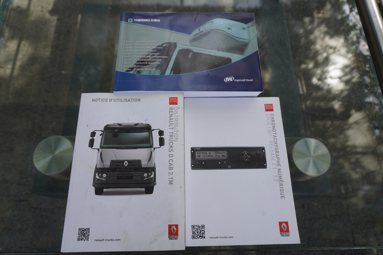 Caminhão frigorífico para transporte de carne RENAULT D13 / 90 tho km !!! / Meat hook refrigerator / Thermoking T800R / 2 units: foto 30 Caminhão frigorífico para transporte de carne RENAULT D13 / 90 tho km !!! / Meat hook refrigerator / Thermoking T800R / 2 units: foto 30
