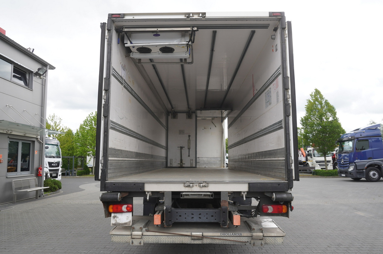 RENAULT D19 Wide / Lamberet 22 EPAL Multitemperature / Carrier Supra 1250 MT - Caminhão frigorífico: foto 4 RENAULT D19 Wide / Lamberet 22 EPAL Multitemperature / Carrier Supra 1250 MT - Caminhão frigorífico: foto 4