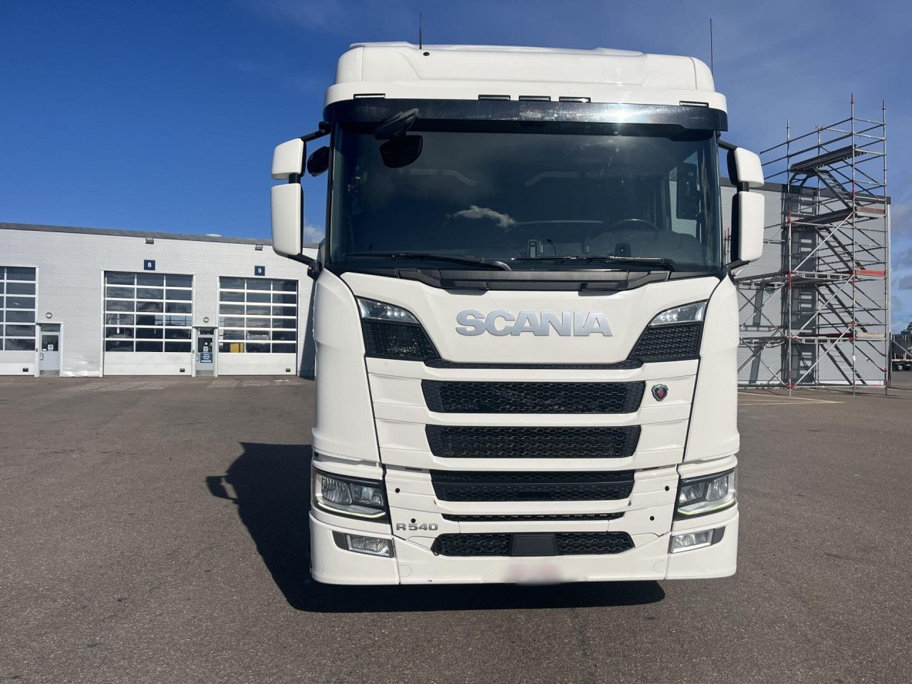SCANIA R 540 B8x4NB / Truck chassis / Sleeper cab - Caminhão chassi: foto 3 SCANIA R 540 B8x4NB / Truck chassis / Sleeper cab - Caminhão chassi: foto 3