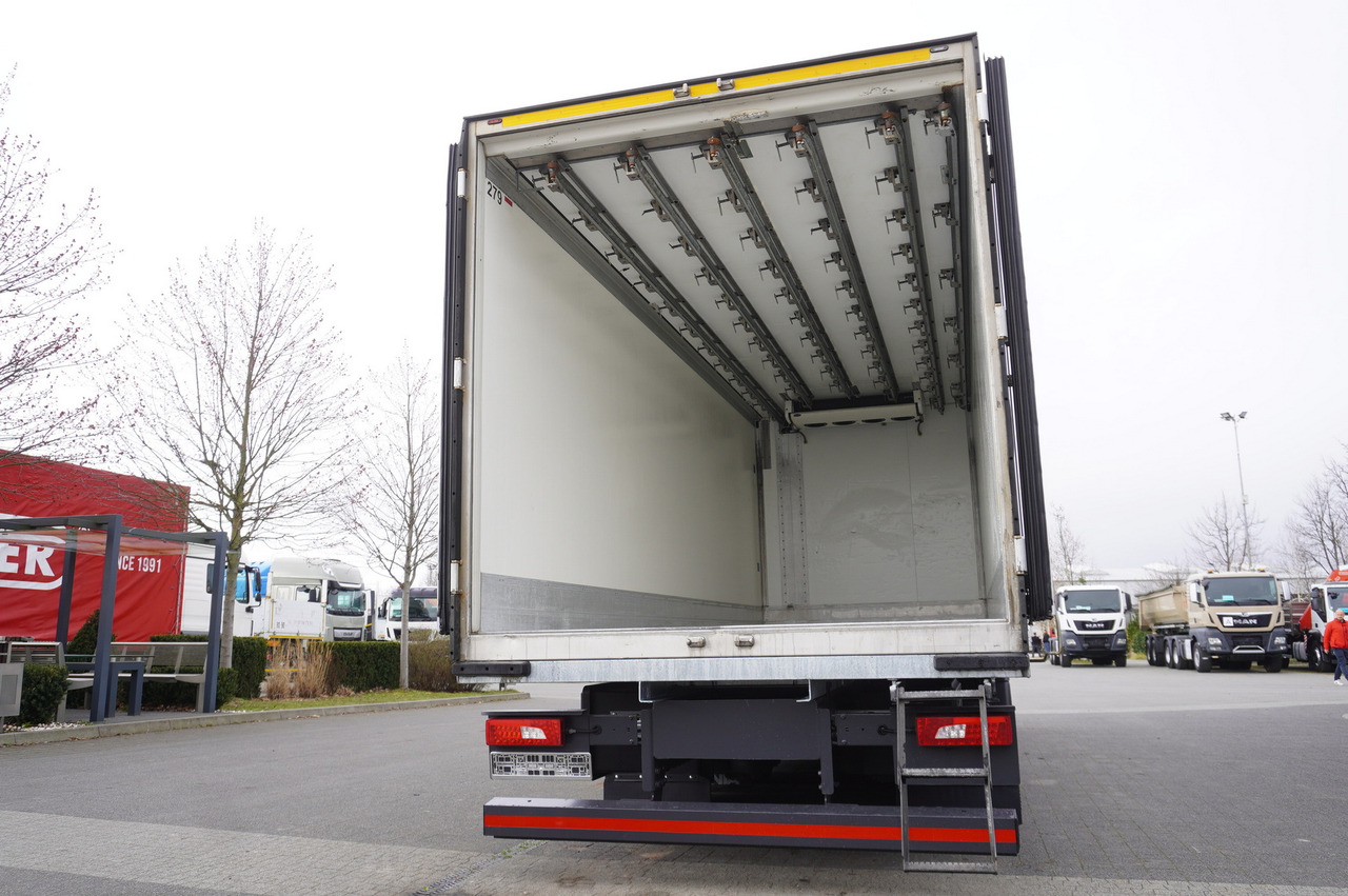 SCANIA R500 / Schmitz meat hook refrigerator / Carrier Supra 950U / 3rd steered axle - Caminhão frigorífico: foto 5 SCANIA R500 / Schmitz meat hook refrigerator / Carrier Supra 950U / 3rd steered axle - Caminhão frigorífico: foto 5