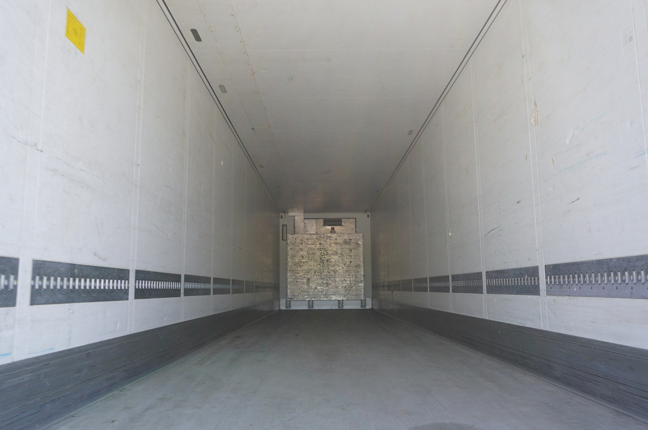 SCHMITZ refrigerated semi-trailer / Thermoking SLX Spectrum 250 / Multitemperature - Semireboque frigorífico: foto 5 SCHMITZ refrigerated semi-trailer / Thermoking SLX Spectrum 250 / Multitemperature - Semireboque frigorífico: foto 5