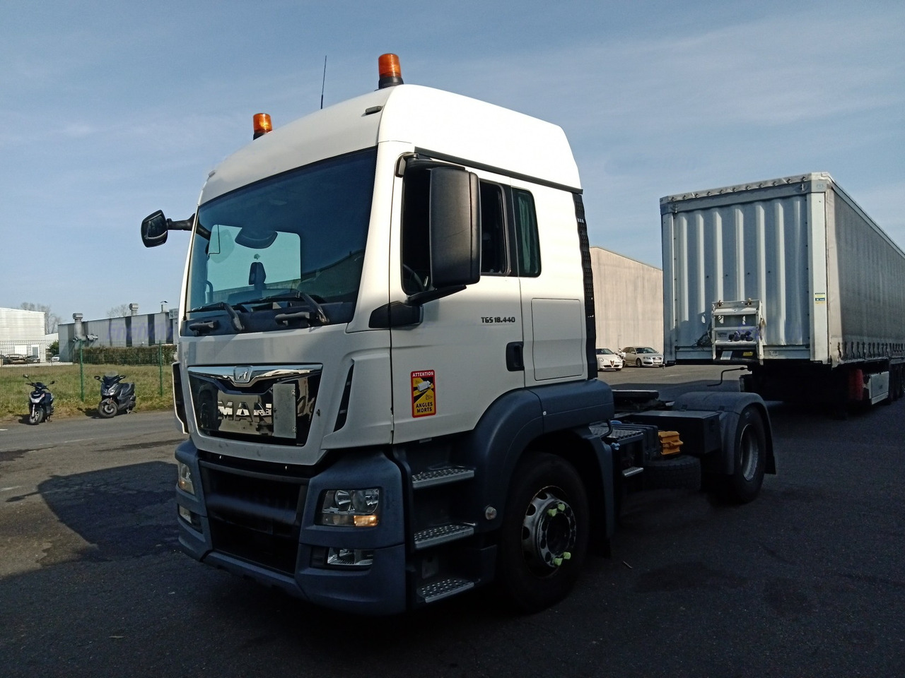MAN TGS 18.440 BLS 4X2 EURO 6 / 40 units tractor unit - Tractor: foto 2 MAN TGS 18.440 BLS 4X2 EURO 6 / 40 units tractor unit - Tractor: foto 2