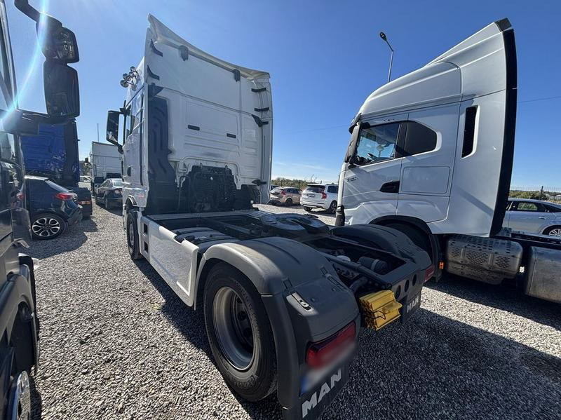 MAN TGX 18.510 4×2 tractor unit / Sleeper cab 2 beds / 2023 / 4 units - Tractor: foto 2 MAN TGX 18.510 4×2 tractor unit / Sleeper cab 2 beds / 2023 / 4 units - Tractor: foto 2