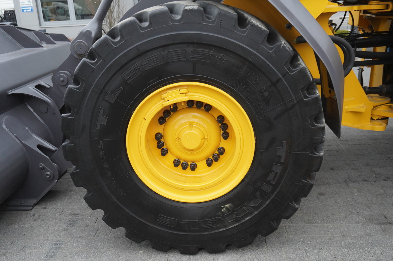 Carregadeira de rodas VOLVO L120H: foto 20