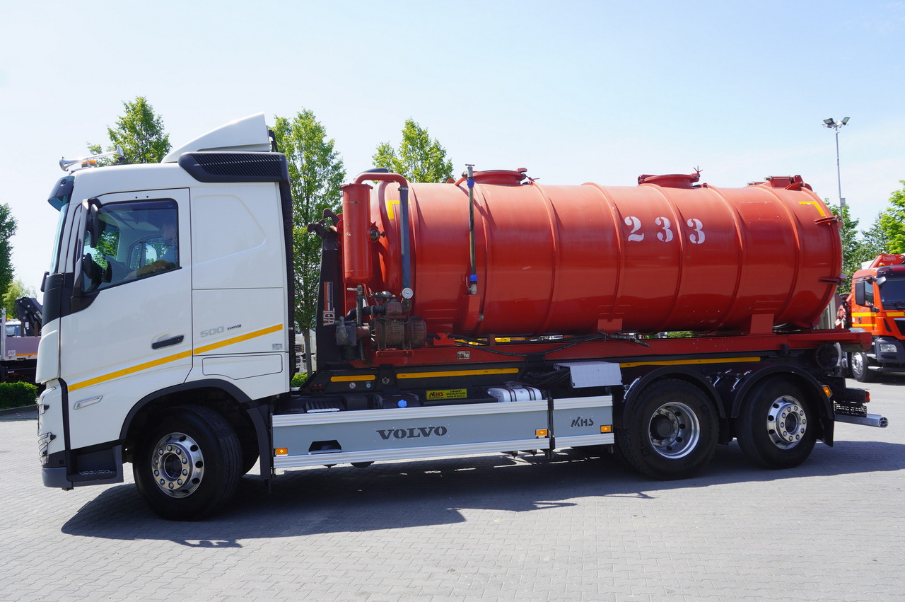 VOLVO Volvo FH 500 / Septic barrel 13000 l / Hook lift 21 t / 2022 / 3rd axle steered / 2 units - Cisterna de chorume: foto 3 VOLVO Volvo FH 500 / Septic barrel 13000 l / Hook lift 21 t / 2022 / 3rd axle steered / 2 units - Cisterna de chorume: foto 3