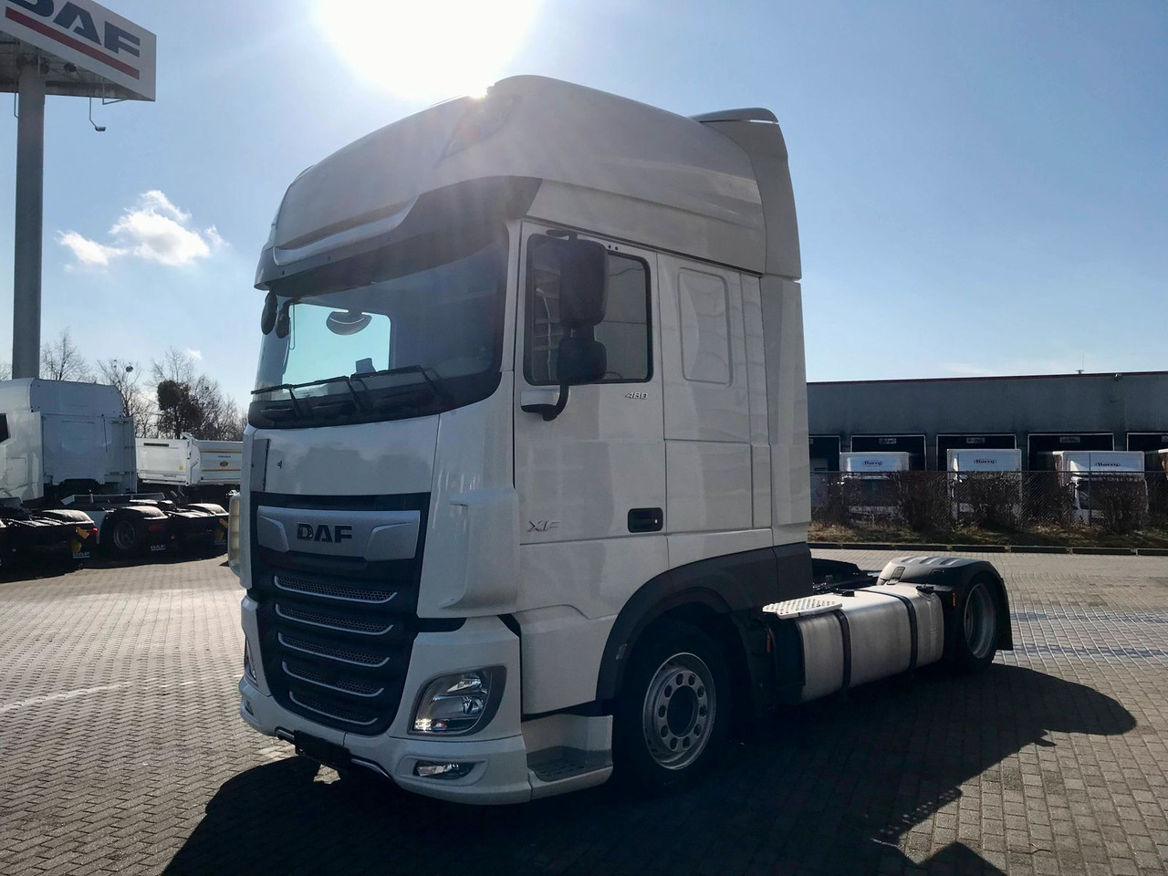 DAF XF 480 FT SSC Low Deck Standklima MX-EngineBrake - Tractor: foto 2 DAF XF 480 FT SSC Low Deck Standklima MX-EngineBrake - Tractor: foto 2