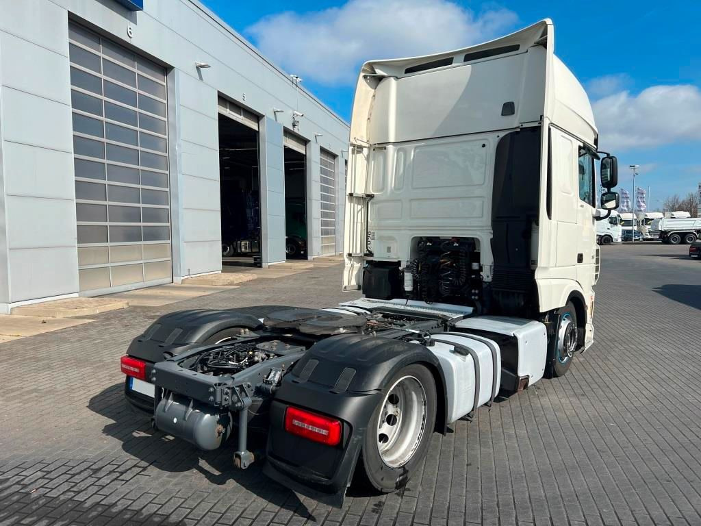 DAF XF 480 FT SSC Low Deck TraXon Intarder 2 x Tank - Tractor: foto 4 DAF XF 480 FT SSC Low Deck TraXon Intarder 2 x Tank - Tractor: foto 4