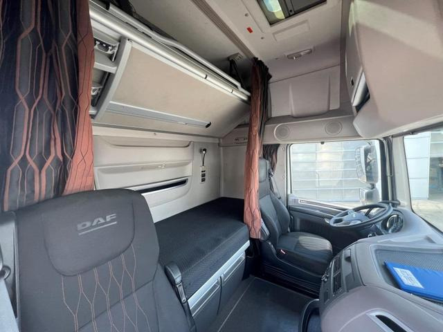 DAF XF 480 FT Super Space Cab Retarder 2xTank 1185 L - Tractor: foto 4 DAF XF 480 FT Super Space Cab Retarder 2xTank 1185 L - Tractor: foto 4