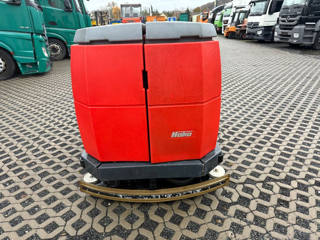 Hakomatic B1100 Kehr- Nass- Scheuersaugmaschine - Lavadora aspiradora de pavimentos: foto 4 Hakomatic B1100 Kehr- Nass- Scheuersaugmaschine - Lavadora aspiradora de pavimentos: foto 4