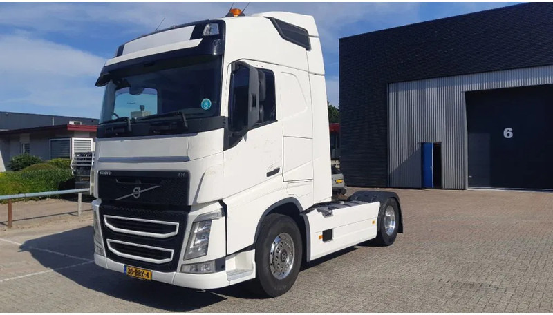 Volvo FH 4 Globetrotter 460 PK Euro 5 VEB - Tractor: foto 1 Volvo FH 4 Globetrotter 460 PK Euro 5 VEB - Tractor: foto 1