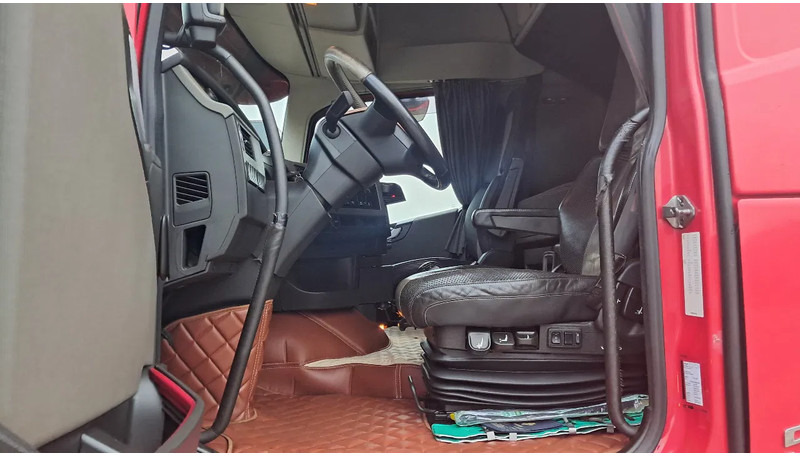 Volvo FH 500 Globetrotter Euro 5 PTO Hydrauliq Full Air New Tacho VEB - Tractor: foto 2 Volvo FH 500 Globetrotter Euro 5 PTO Hydrauliq Full Air New Tacho VEB - Tractor: foto 2