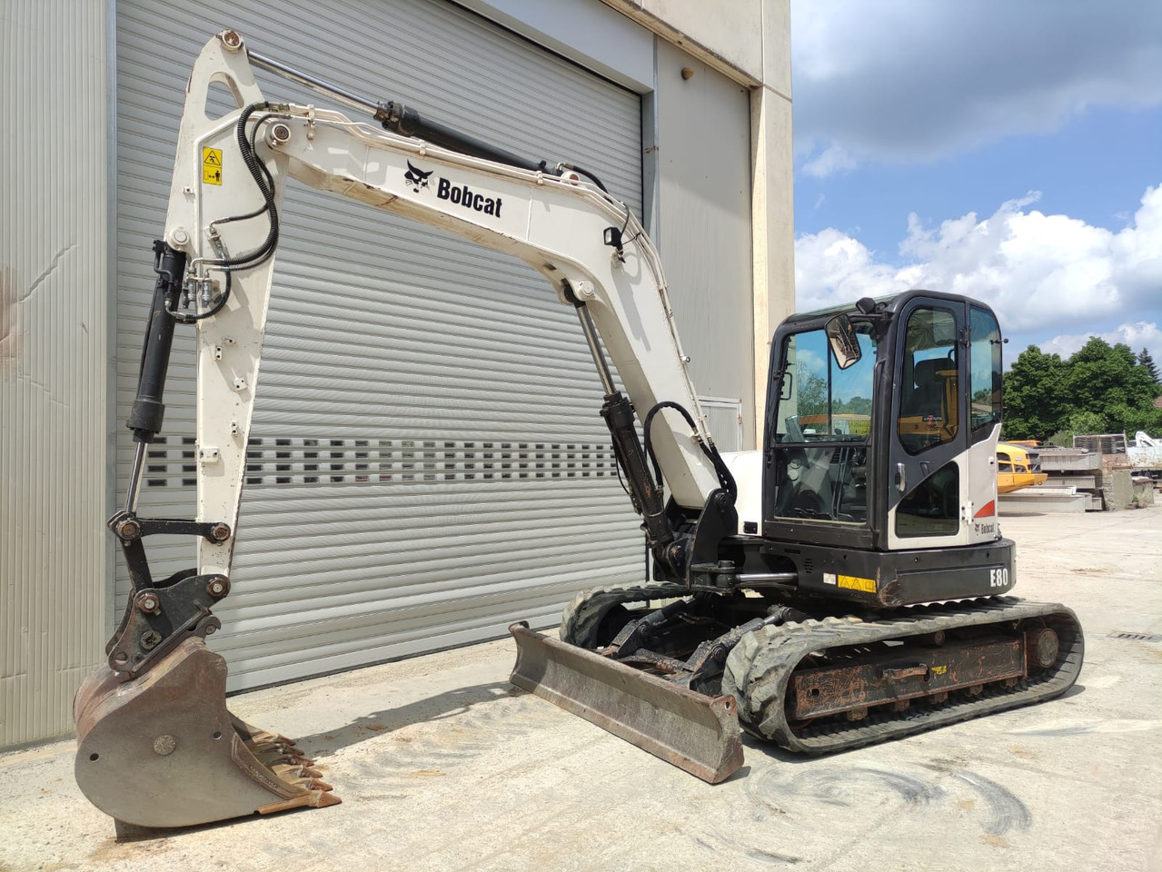 BOBCAT E80EA - Escavadora de rastos: foto 1 BOBCAT E80EA - Escavadora de rastos: foto 1