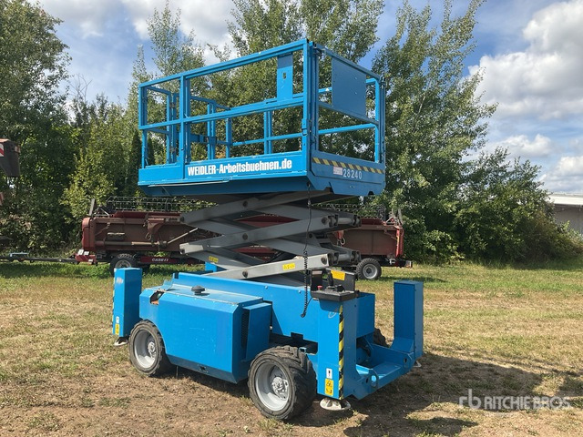 2007 Genie GS2668RT 4x4 Diesel Scissor Lift - Plataforma de Tijera/ Plataforma de tesoura: foto 3 2007 Genie GS2668RT 4x4 Diesel Scissor Lift - Plataforma de Tijera/ Plataforma de tesoura: foto 3
