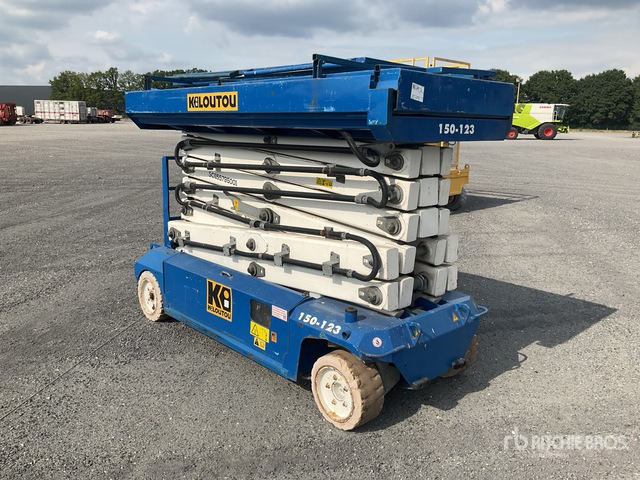 2008 PB Lifttechnik S151-12E Electric (Inoperable) Scissor Lift - Plataforma de Tijera/ Plataforma de tesoura: foto 4 2008 PB Lifttechnik S151-12E Electric (Inoperable) Scissor Lift - Plataforma de Tijera/ Plataforma de tesoura: foto 4