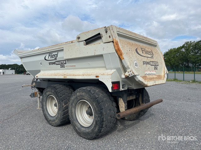 2020 fliegl Stone-Master 252 T/A End Dump Trailer - Reboque basculante: foto 3 2020 fliegl Stone-Master 252 T/A End Dump Trailer - Reboque basculante: foto 3