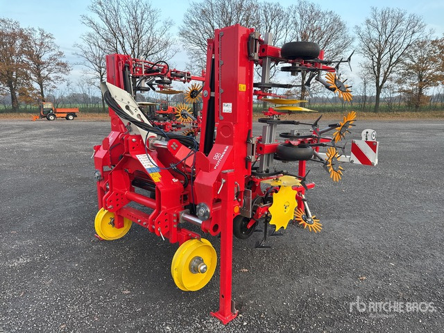 2022 Poettinger Flexcare V4700 Harrow - Grade: foto 2 2022 Poettinger Flexcare V4700 Harrow - Grade: foto 2
