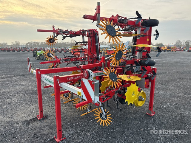 2022 Poettinger Flexcare V4700 Harrow - Grade: foto 3 2022 Poettinger Flexcare V4700 Harrow - Grade: foto 3