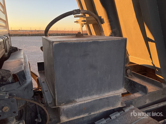 1997 MAN 19,363 6x4 Dump Truck: Light Duty - Caminhão basculante: foto 4 1997 MAN 19,363 6x4 Dump Truck: Light Duty - Caminhão basculante: foto 4