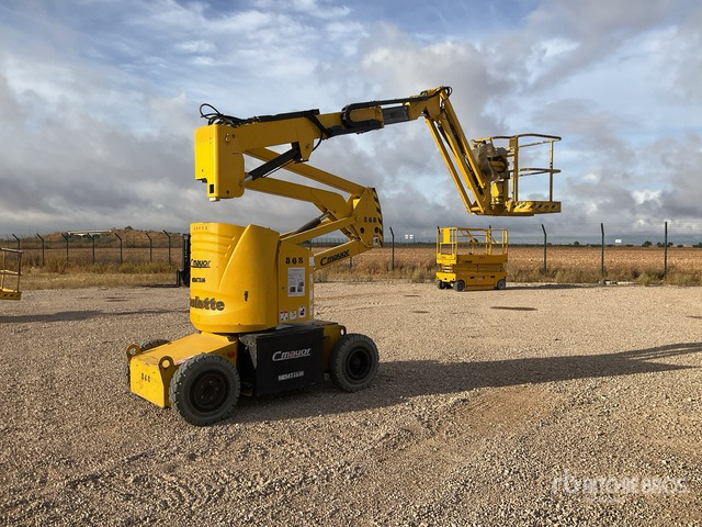 2006 Haulotte HA12IP 2WD Electric Articulating Boom Lift - Plataforma articulada: foto 1 2006 Haulotte HA12IP 2WD Electric Articulating Boom Lift - Plataforma articulada: foto 1
