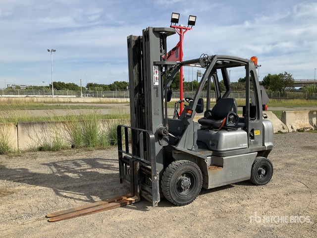 2007 Nissan FD02A25Q 2500 kg Forklift - Empilhadeira a diesel: foto 3 2007 Nissan FD02A25Q 2500 kg Forklift - Empilhadeira a diesel: foto 3