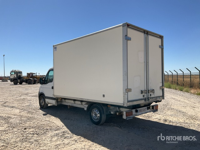 2008 Renault Master DCI120 Automobile - Caminhão frigorífico: foto 2 2008 Renault Master DCI120 Automobile - Caminhão frigorífico: foto 2