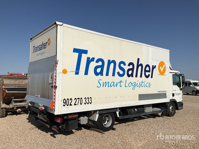 2011 MAN TGL12.240 4x2 4x2 (Inoperable) Van Truck - Furgão: foto 4 2011 MAN TGL12.240 4x2 4x2 (Inoperable) Van Truck - Furgão: foto 4