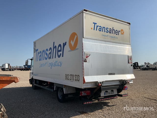 2011 MAN TGL12.240 4x2 4x2 (Inoperable) Van Truck - Furgão: foto 3 2011 MAN TGL12.240 4x2 4x2 (Inoperable) Van Truck - Furgão: foto 3