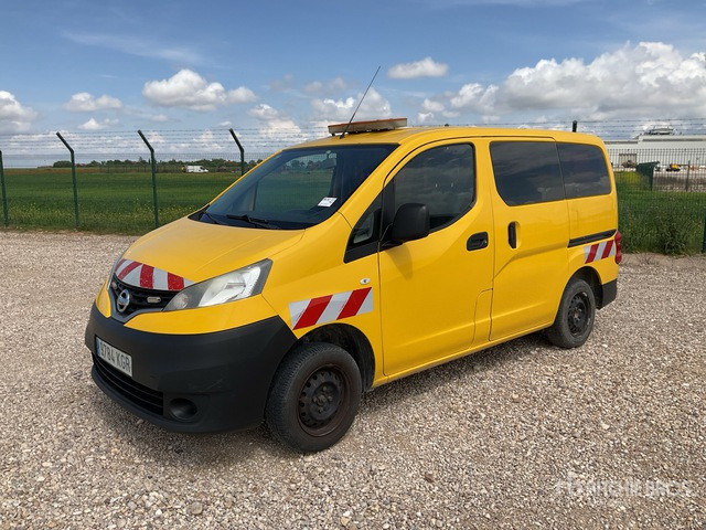 2017 Nissan NV200 City Verso 5 Passenger Van - Micro-ônibus, Furgão de passageiros: foto 2 2017 Nissan NV200 City Verso 5 Passenger Van - Micro-ônibus, Furgão de passageiros: foto 2