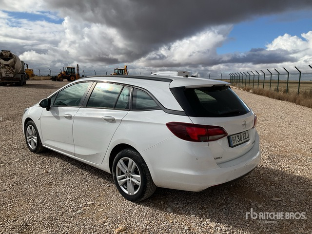 2019 Opel Astra Sports Tourer Automobile - Automóvel: foto 2 2019 Opel Astra Sports Tourer Automobile - Automóvel: foto 2