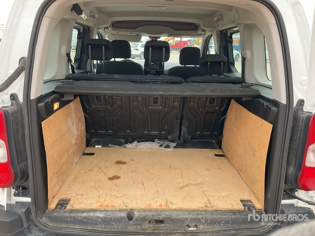 2022 Opel Combo Passenger Van - Micro-ônibus, Furgão de passageiros: foto 5 2022 Opel Combo Passenger Van - Micro-ônibus, Furgão de passageiros: foto 5