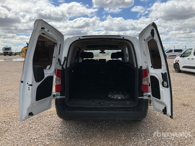 2022 Toyota Proace City Verso 5 Passenger Van - Micro-ônibus, Furgão de passageiros: foto 5 2022 Toyota Proace City Verso 5 Passenger Van - Micro-ônibus, Furgão de passageiros: foto 5