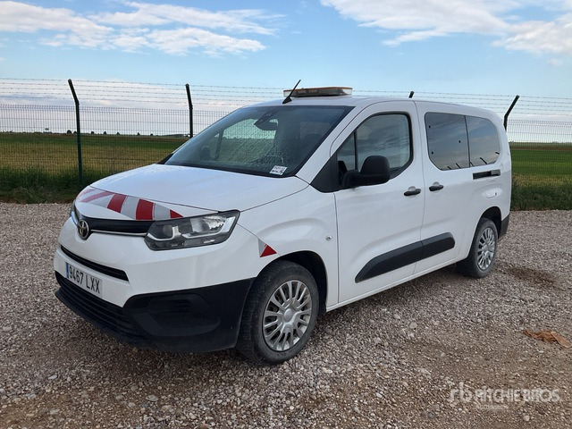 2022 Toyota Proace City Verso 5 Passenger Van - Micro-ônibus, Furgão de passageiros: foto 2 2022 Toyota Proace City Verso 5 Passenger Van - Micro-ônibus, Furgão de passageiros: foto 2