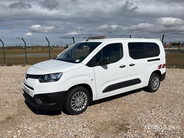 2022 Toyota Proace City Verso 5 Passenger Van - Micro-ônibus, Furgão de passageiros: foto 3 2022 Toyota Proace City Verso 5 Passenger Van - Micro-ônibus, Furgão de passageiros: foto 3