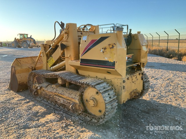 Cat D4 Crawler Dozer - Buldôzer: foto 2 Cat D4 Crawler Dozer - Buldôzer: foto 2